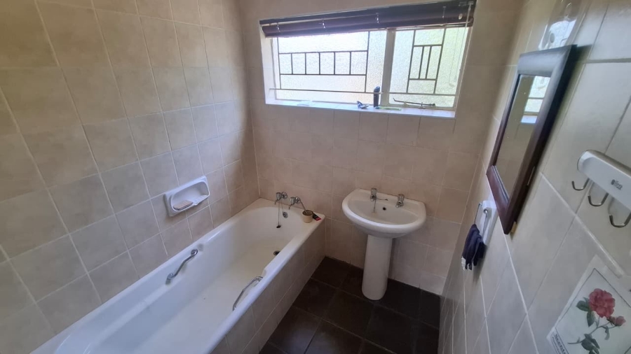 4 Bedroom Property for Sale in Panorama Free State